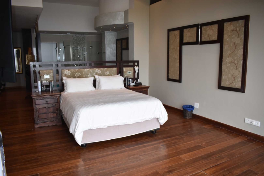 5 Bedroom Property for Sale in Gonubie Eastern Cape